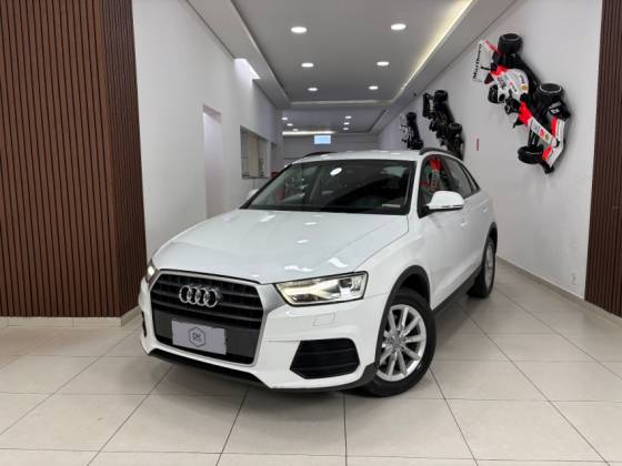 AUDI Q3 1.4 TFSI ATTRACTION FLEX 4P S TRONIC